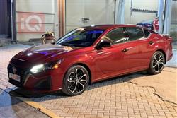 نيسان ألتيما